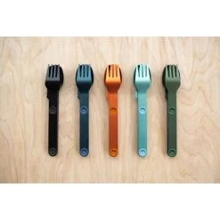 SET COMPLET DE 5 JEUX DE 3 COUVERTS MAGNÉTIQUES CAMPING EN ALUMINUM DUR - ÉTUI -Meilleur Camping Magasin set complet de 5 jeux de 3 couverts magnetiques camping en aluminum dur etui 4